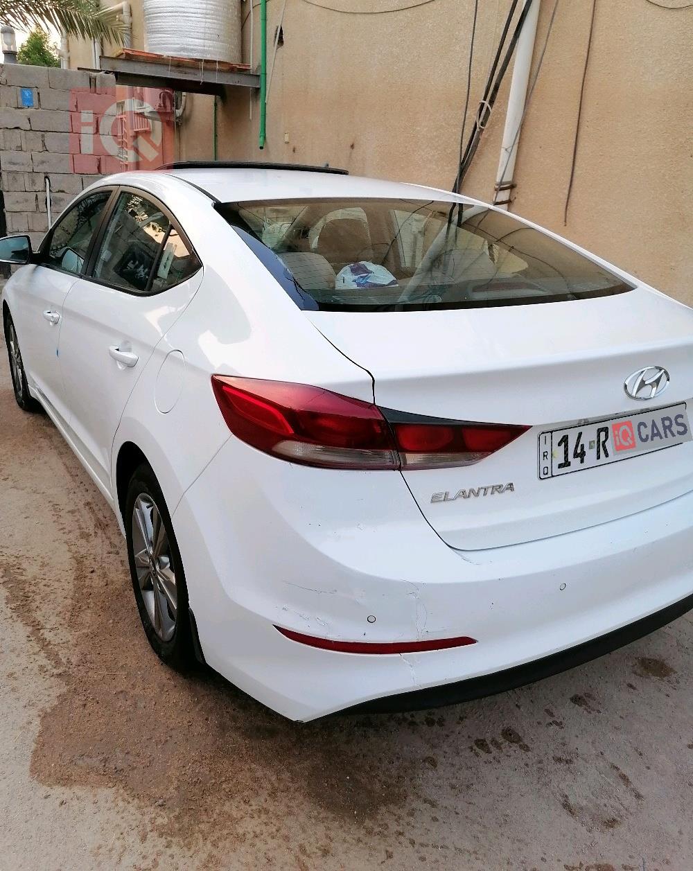 هيونداي النترا